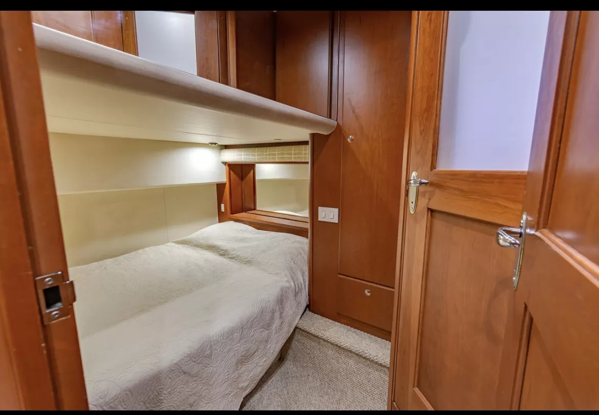 çeşme yat kiralama 41
