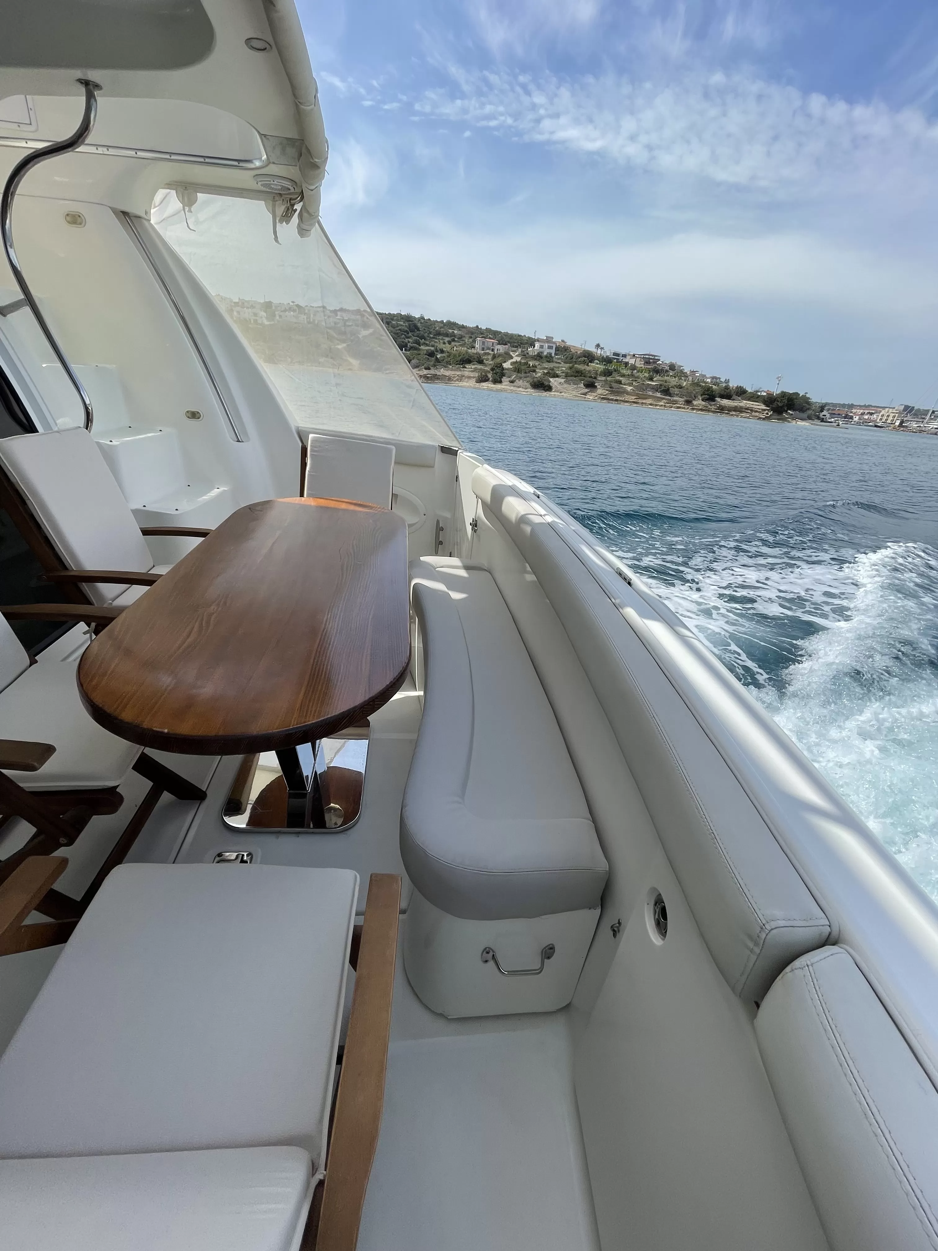 çeşme yat kiralama 6